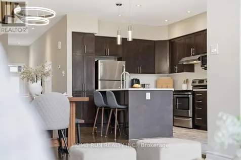 752 Carnelian Crescent Ottawa ON K4M 0E2
