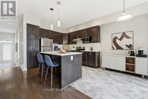752 Carnelian Crescent Ottawa ON K4M 0E2