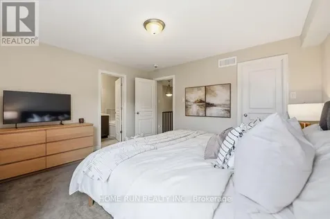 752 Carnelian Crescent Ottawa ON K4M 0E2