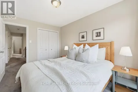 752 Carnelian Crescent Ottawa ON K4M 0E2