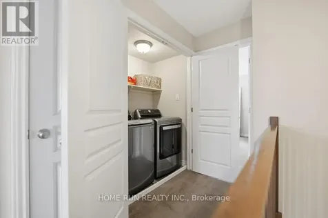 752 Carnelian Crescent Ottawa ON K4M 0E2