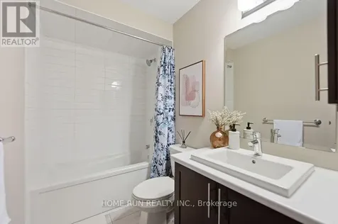 752 Carnelian Crescent Ottawa ON K4M 0E2