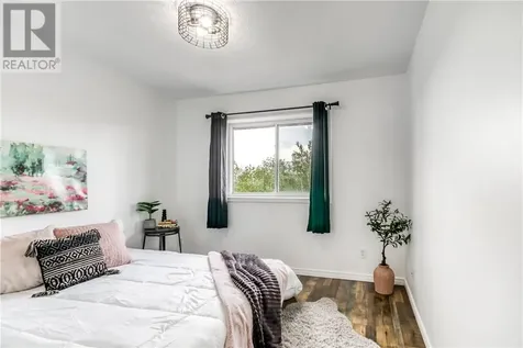 22 Timber Ridge Court Sudbury ON P3E 6K1