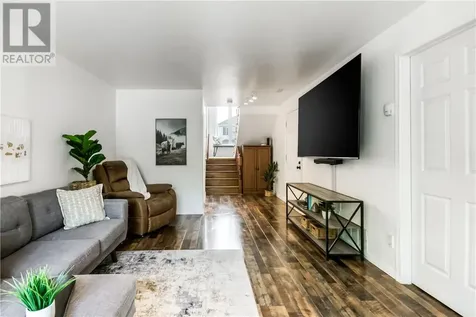 22 Timber Ridge Court Sudbury ON P3E 6K1
