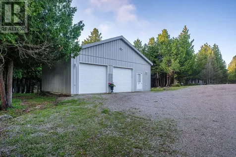 12 Pennie Avenue Tehkummah ON P0P 2C0
