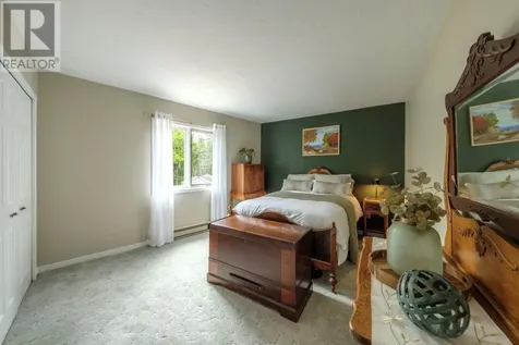 12 Pennie Avenue Tehkummah ON P0P 2C0