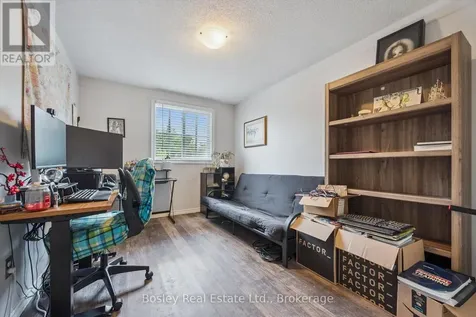 55 Koch Drive Guelph (kortright West) ON N1G 4G7