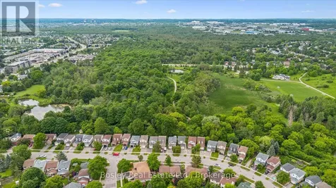 55 Koch Drive Guelph (kortright West) ON N1G 4G7