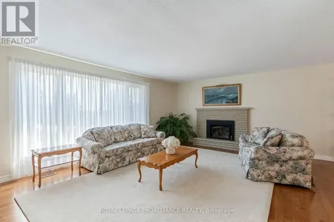 1 Hardy Crescent Brockville ON K6V 3A2