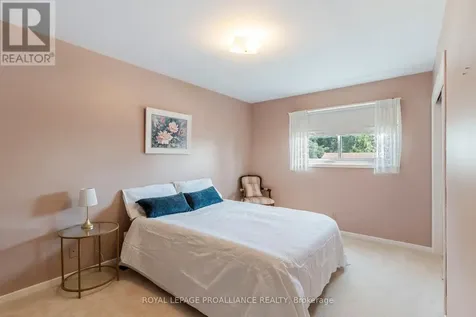 1 Hardy Crescent Brockville ON K6V 3A2