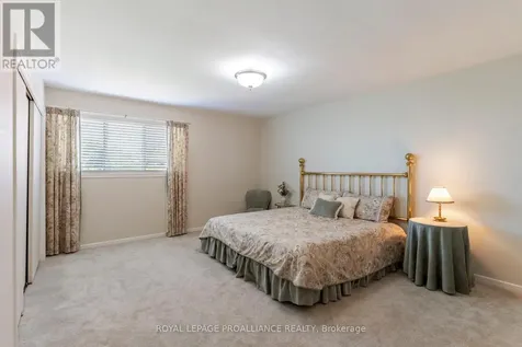 1 Hardy Crescent Brockville ON K6V 3A2