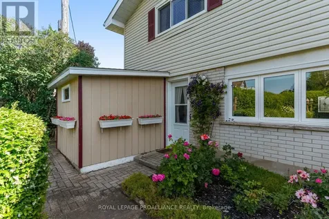 1 Hardy Crescent Brockville ON K6V 3A2