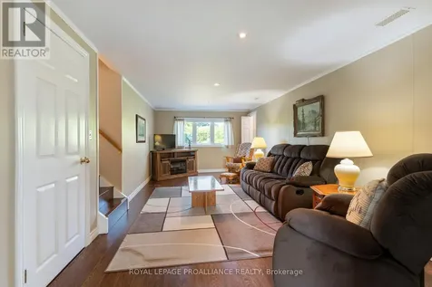 1 Hardy Crescent Brockville ON K6V 3A2