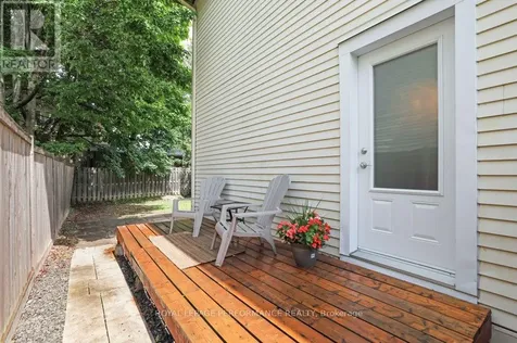 1550 Bourcier Drive Ottawa ON K1E 3J2