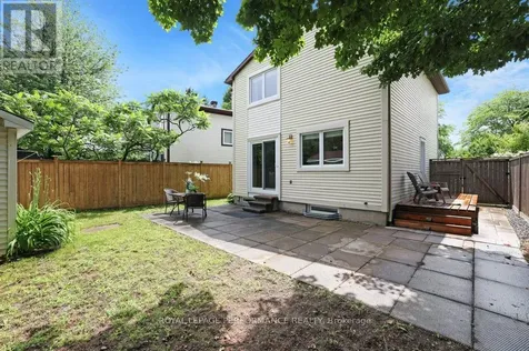 1550 Bourcier Drive Ottawa ON K1E 3J2