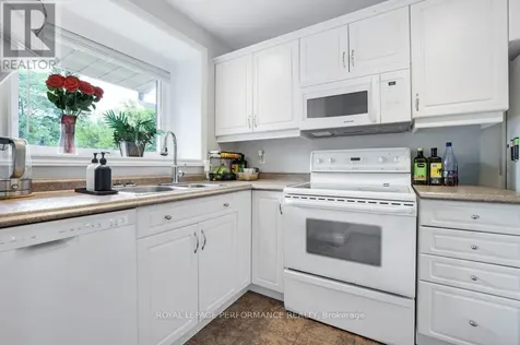 1550 Bourcier Drive Ottawa ON K1E 3J2
