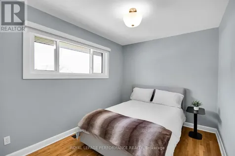 1321 Rustic Drive Ottawa ON K2C 2Y3