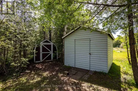 181 Woodland Circle Chatsworth ON N0H 1G0