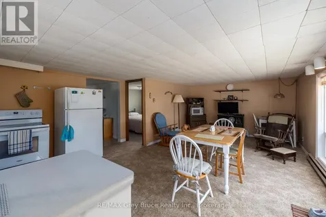 181 Woodland Circle Chatsworth ON N0H 1G0