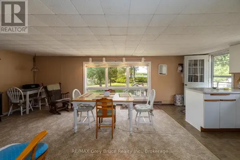181 Woodland Circle Chatsworth ON N0H 1G0