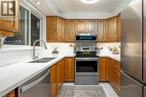1580 Kerns Road Burlington ON L7P 3A7