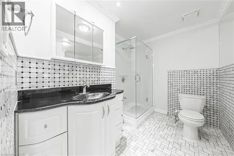2116 Prospect Street Burlington ON L7R 1Y9