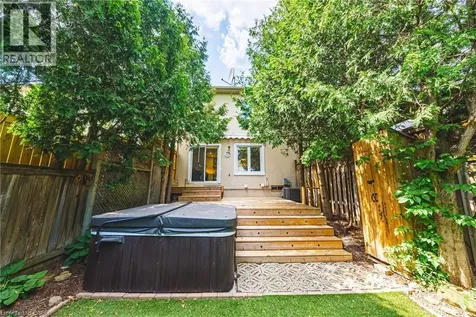 2116 Prospect Street Burlington ON L7R 1Y9