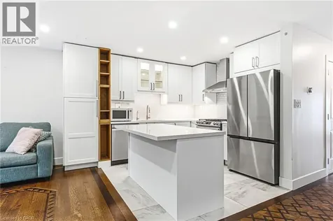 2116 Prospect Street Burlington ON L7R 1Y9