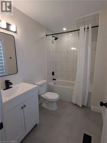 413 Concession Street Hamilton ON L9A 1B8