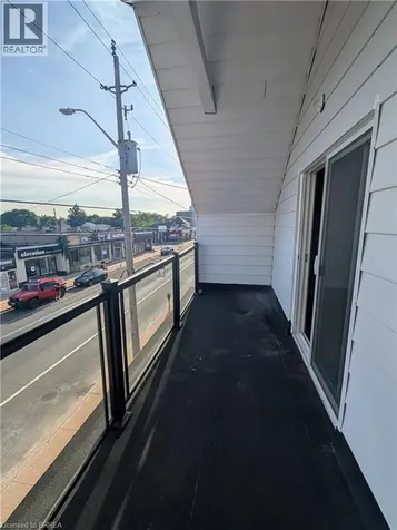 413 Concession Street Hamilton ON L9A 1B8