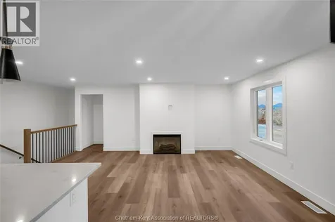 8 Cornerstone Place Chatham ON N7M 0V8