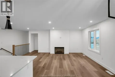 8 Cornerstone Place Chatham ON N7M 0V8