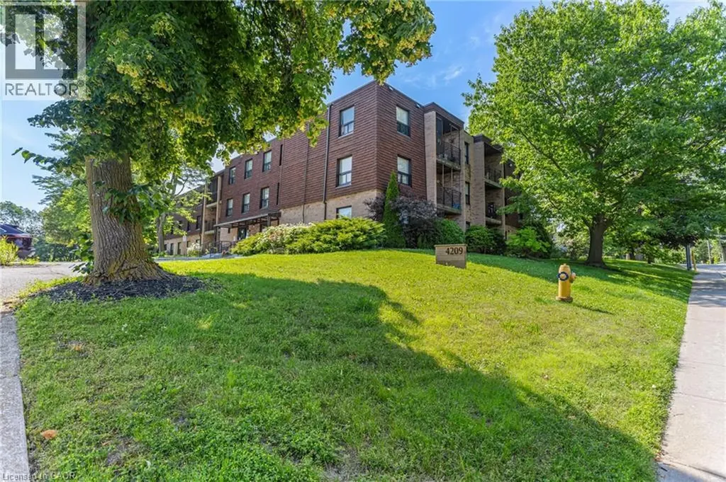 4209 Hixon Street Beamsville ON L3J 0K2