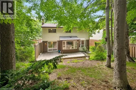 482 Foxhill Place Waterloo ON N2T 1X7