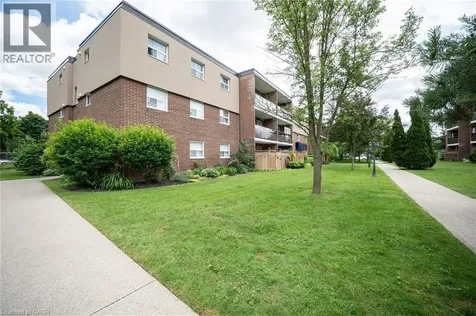 648 Grey Street Brantford ON N3S 4Y3