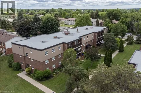648 Grey Street Brantford ON N3S 4Y3