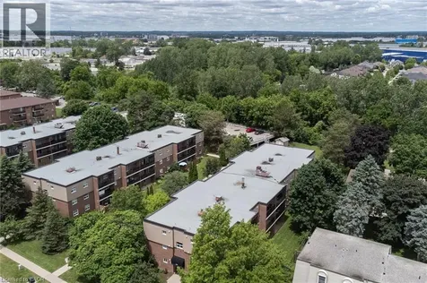 648 Grey Street Brantford ON N3S 4Y3