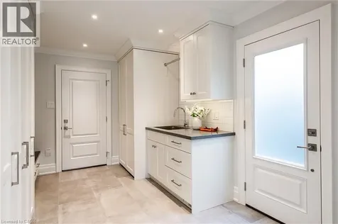 27 Wilson Street Oakville ON L6K 3G2