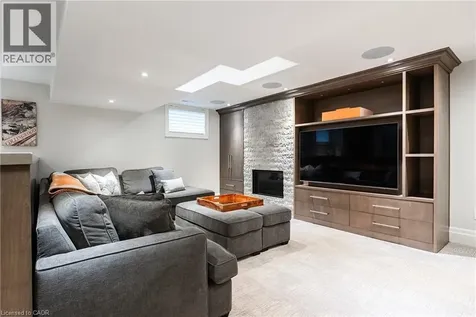 27 Wilson Street Oakville ON L6K 3G2