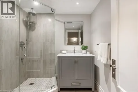 27 Wilson Street Oakville ON L6K 3G2
