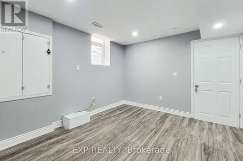108 Warner Lane Brantford ON N3T 0J3