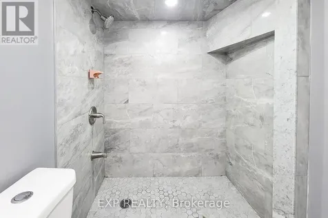 108 Warner Lane Brantford ON N3T 0J3