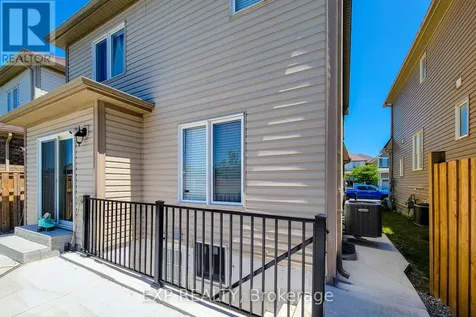 108 Warner Lane Brantford ON N3T 0J3
