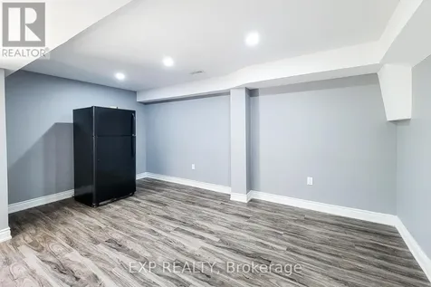 108 Warner Lane Brantford ON N3T 0J3