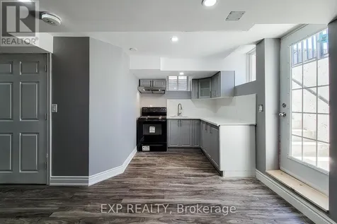 108 Warner Lane Brantford ON N3T 0J3