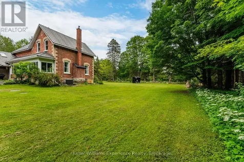 3744 Flos 4 Road West Springwater ON L0M 1S0