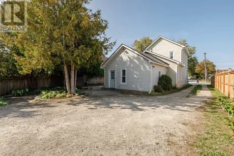 117 Elm Street Collingwood ON L9Y 3J3