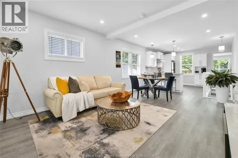 1209 Curry Avenue Windsor ON N9B 2C8