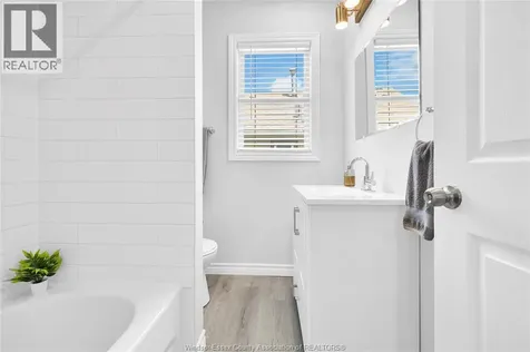 1209 Curry Avenue Windsor ON N9B 2C8