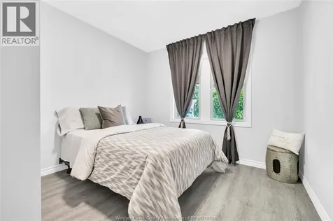 1209 Curry Avenue Windsor ON N9B 2C8